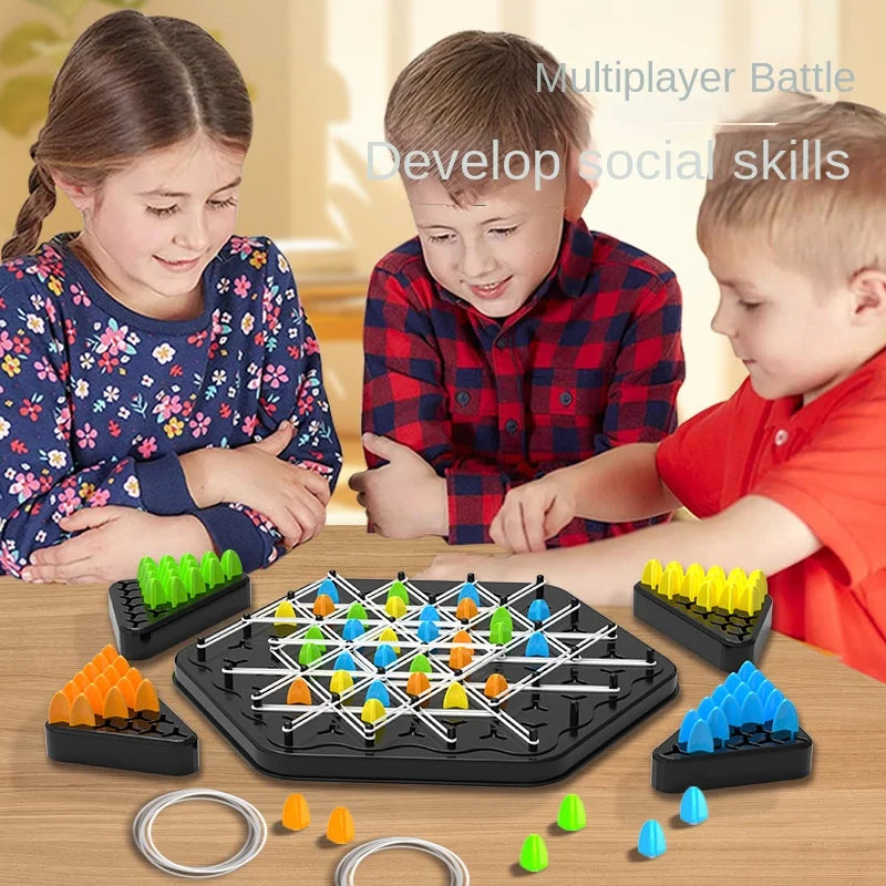 Triangle Tactics- Strategisk tænkning - Strategisk brætspil