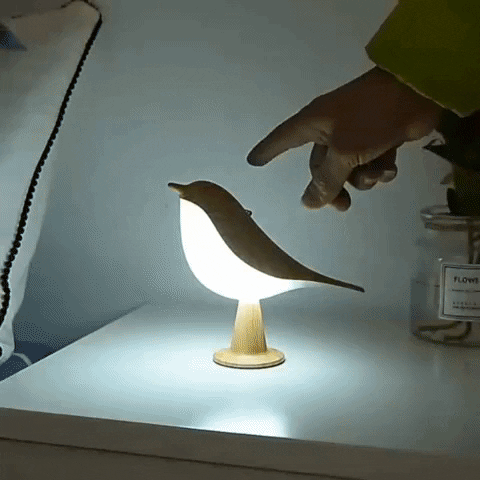 ZenGlow Elegant Fugle-Inspireret Natbordslampe