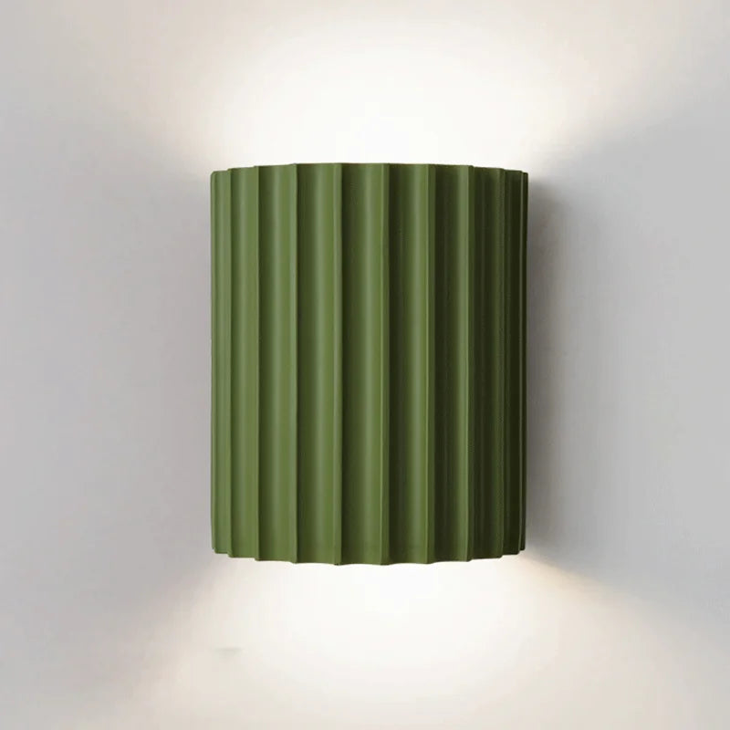 GleamEdge Moderne Væglampe – Kunstnerisk Harpiksdesign med LED Teknologi for Stilfuld Belysning