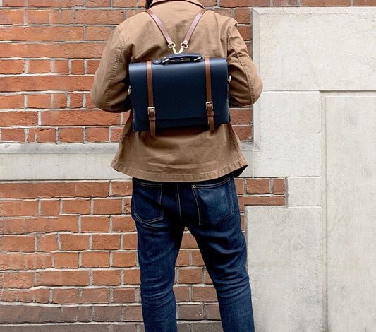 Grenadier III – Vintage Læder Rygsæk til Mænd med Håndtag og Strop